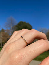 Load image into Gallery viewer, Twist Ring in 14K Yellow Gold
